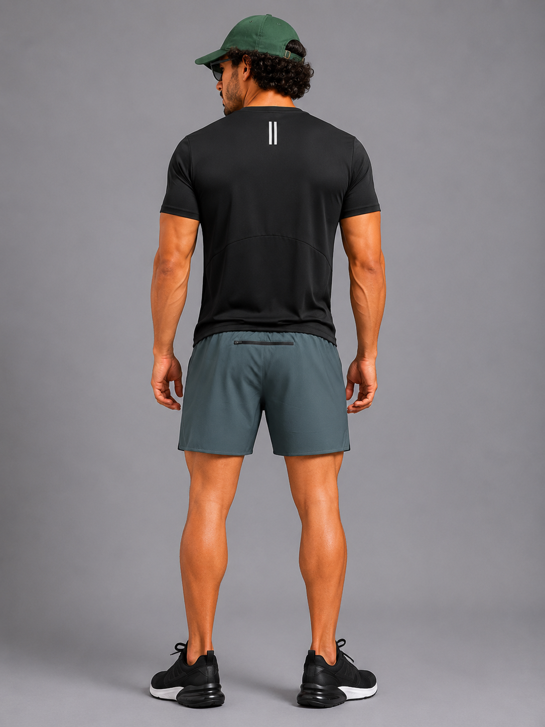 Metal Vent Tech Short-Sleeve Performance Shirt (Black)